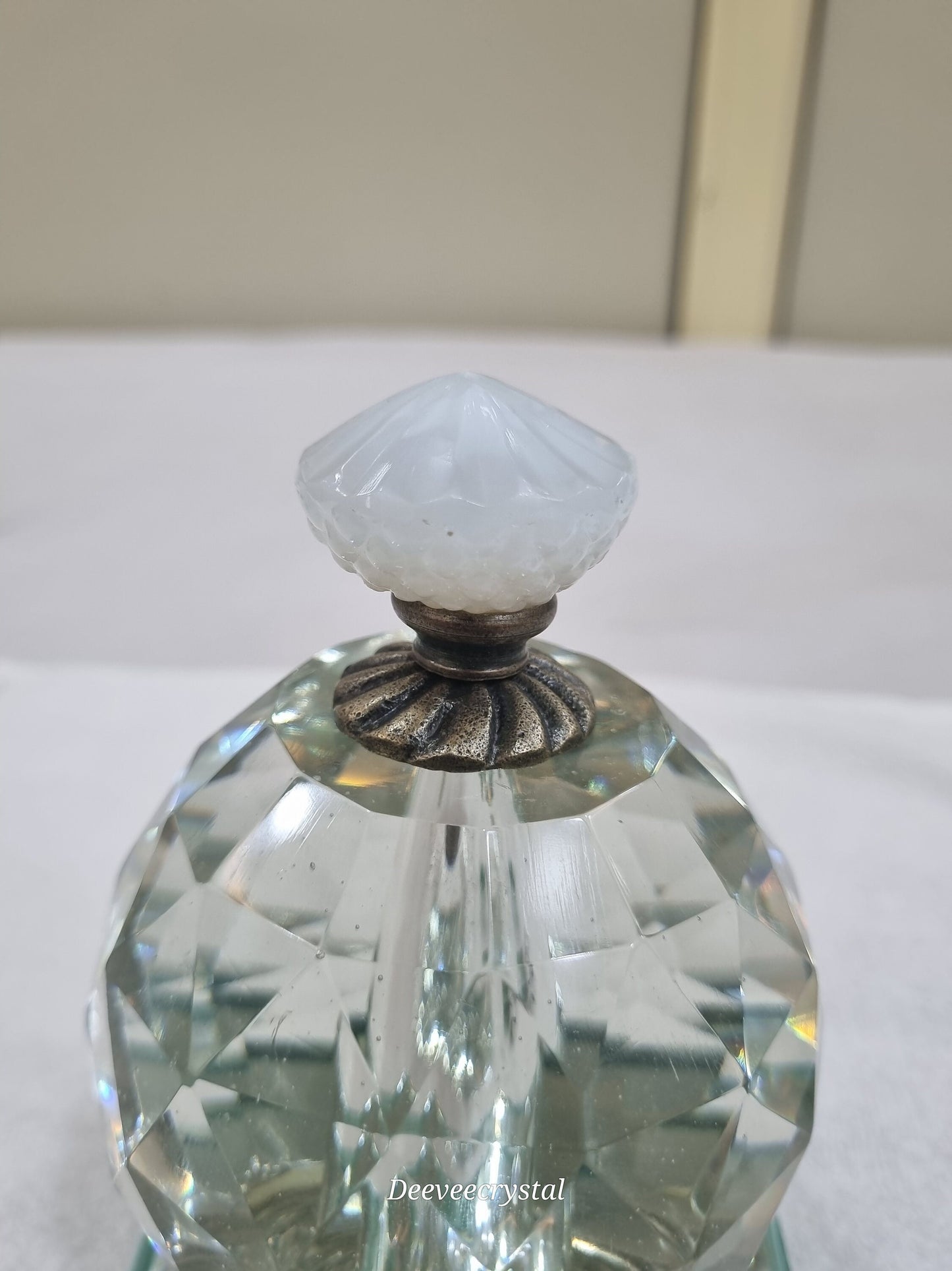 Victorian Style Glass Flower Knob - Antique Bronze Finish